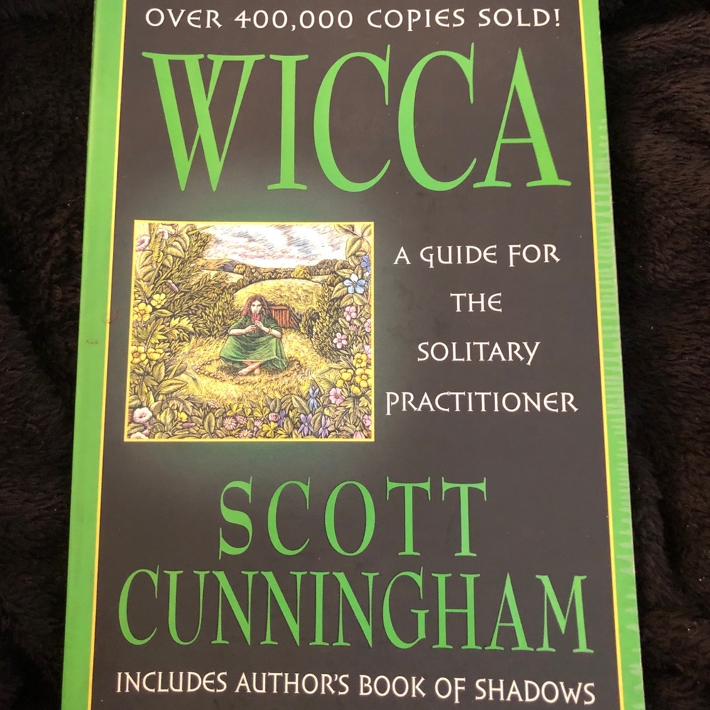SOLD Beginner Wicca Reference Book!